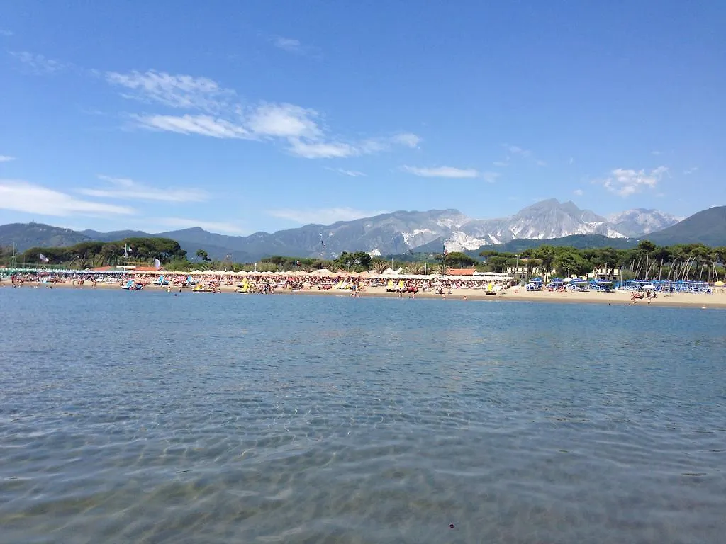 Camping Linus Marina di Massa